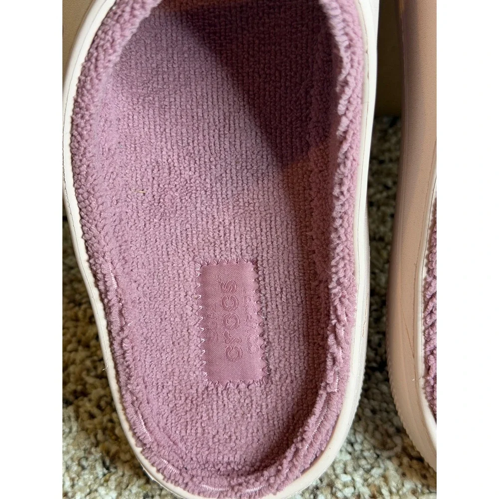 Crocs NEW Classic Cozzzy Towel Sandal Mens 13 Pink Mauve Fuzzy Slides 208963-6UR